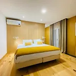 Calhau Da Lapa 51 *